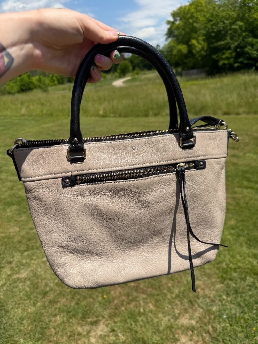 Kate Spade Pebbled Leather Tote Bag 9.5inClean Girl Quiet Luxury Chic 3560